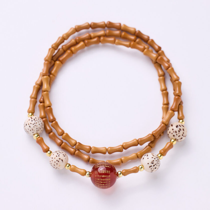 A bamboo knuckle-style Bodhi and agate bracelet - Image 2