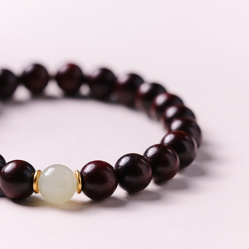 Small-leaf sandalwood and Hetian jade bracelet - Image 2