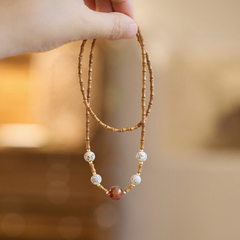 A bamboo knuckle-style Bodhi and agate bracelet - Image 6