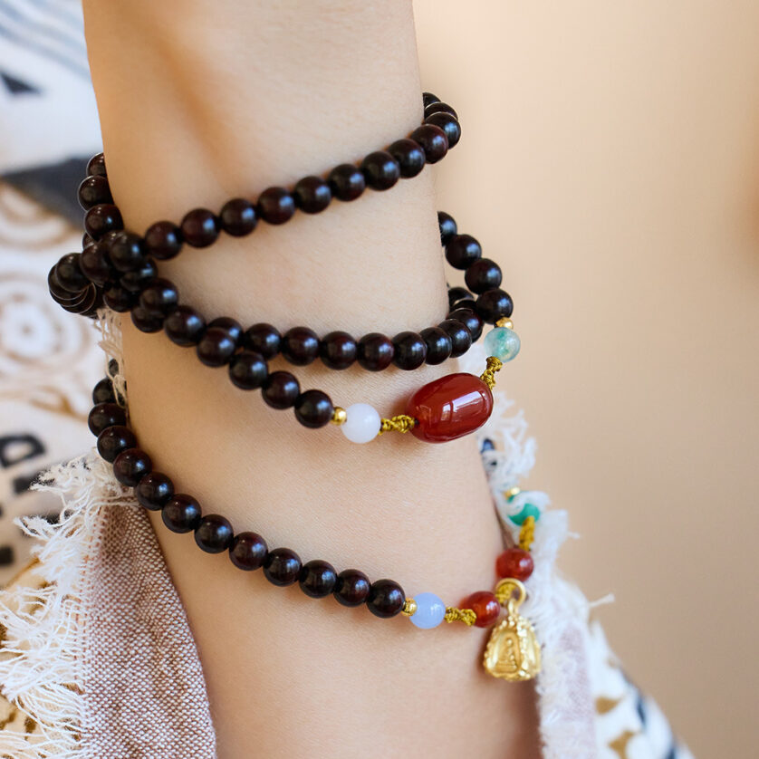 Natural Indian authentic small leaf rosewood bracelets with 108 old lacquer beads, Buddha beads, bracelets as a gift for girlfriends - Image 6